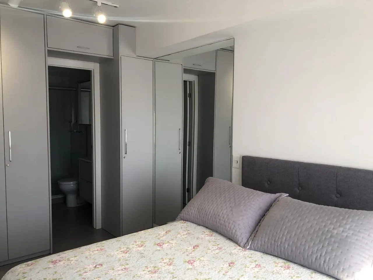 1012 Aconchegante Apartamento 1 Dorm Com Vaga Regiao Central De Porto Alegre Apartment 0*,